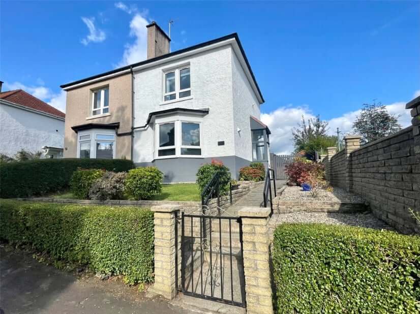 2 Bedroom House for Sale in Knightswood