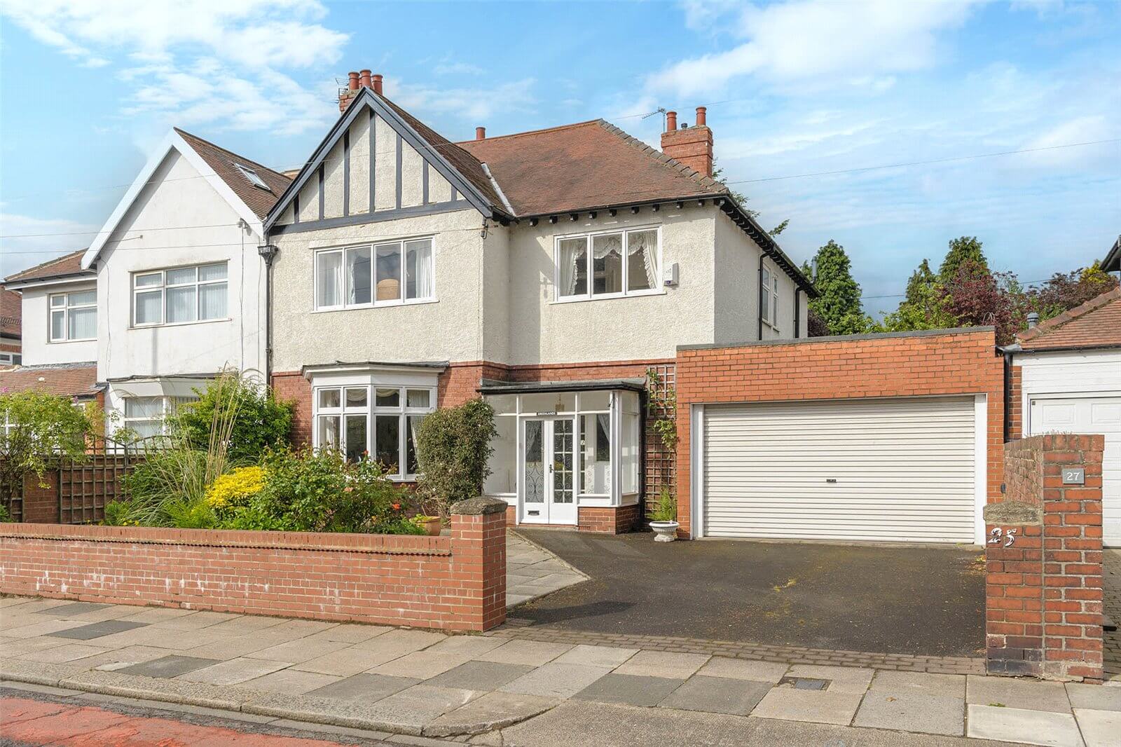 4 Bedroom House for Sale in Gosforth